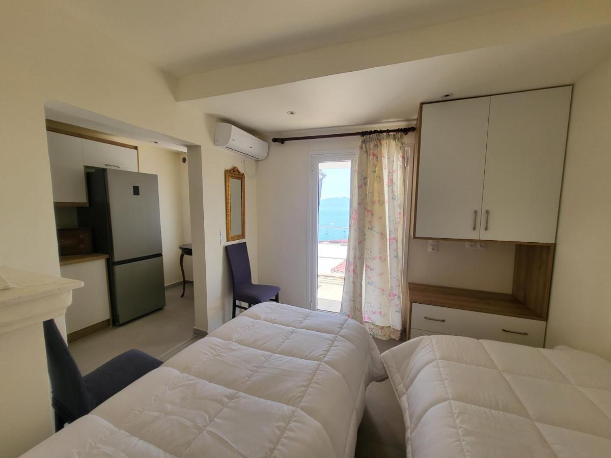 Blue Heaven Apartment Саранда Екстер'єр фото